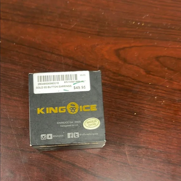 Sterling Silver Clear Cubic Zirconia Stud Earrings - Classic Sparkle - Picture 3 of 3